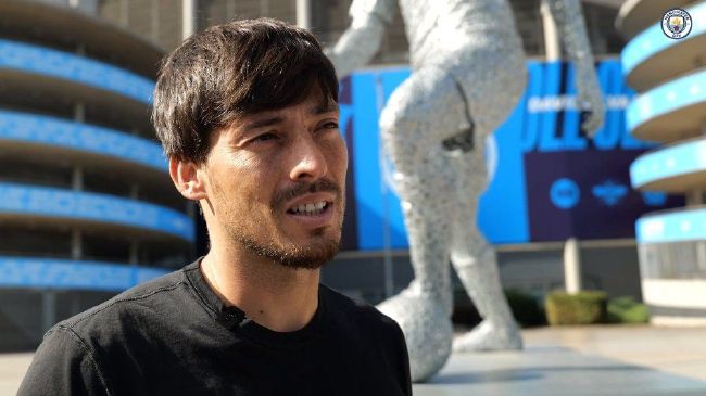 瓜迪奥拉把我放在右边锋，对我来说是一种不同的角色。